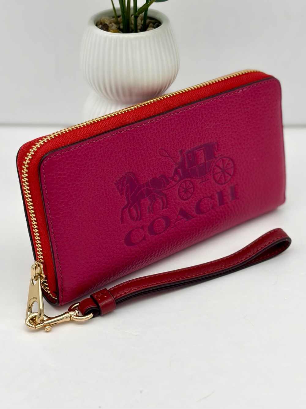 COACH Long Zip Around
Wallet With Horse And Carriage